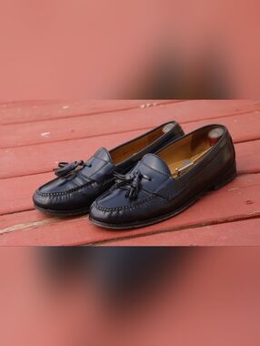 Classic Men’s Black Tassel Loafers - Leather Slip-On Dress Shoes